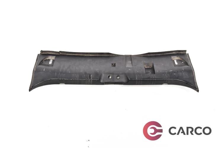 Лайсна около заключалка заден капак за BMW 5 седан (E60) 530 d (2003 - 2010)