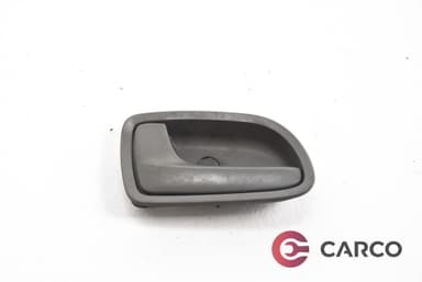 Вътрешна дръжка задна лява за KIA RIO комби (DC) 1.5 16V (2000 - 2005)
