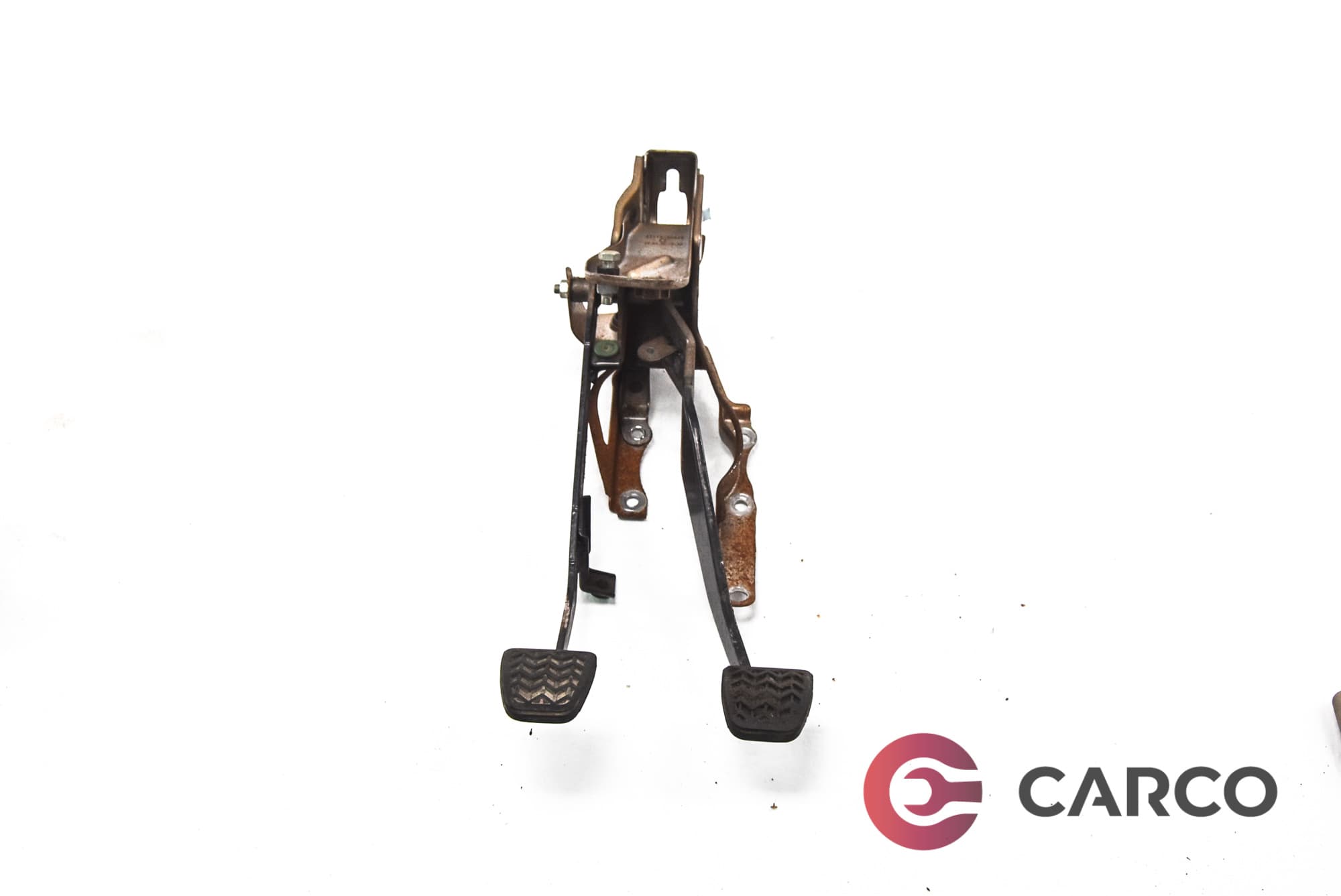 Педали съединител и спирачка за PEUGEOT 107 1.0 (2005)