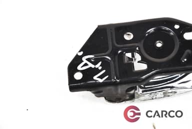 Вътрешна дръжка предна дясна за HYUNDAI TERRACAN (HP) 2.9 CRDi 4WD (2001 - 2006)