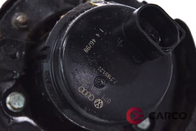 Помпа 071959253 за VW GOLF Mk IV (1J1) 2.3 V5 (1997 - 2005)