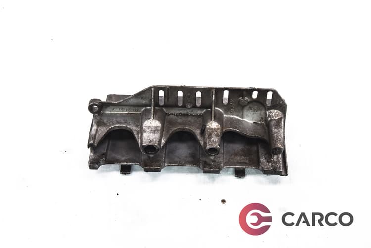 Конзола двигател 77 00 110 112 за RENAULT MEGANE Scenic (JA0/1_) 1.6 16V (JA0B, JA04, JA11) (1996 - 2001)