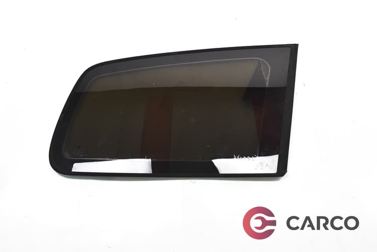 Стъкло задно дясно фикс за HYUNDAI TRAJET (FO) 2.0 (2000 - 2008)