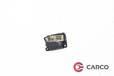 Моторче клапа парно F665243 за CITROEN C3 I (FC_) 1.4 i (2002)