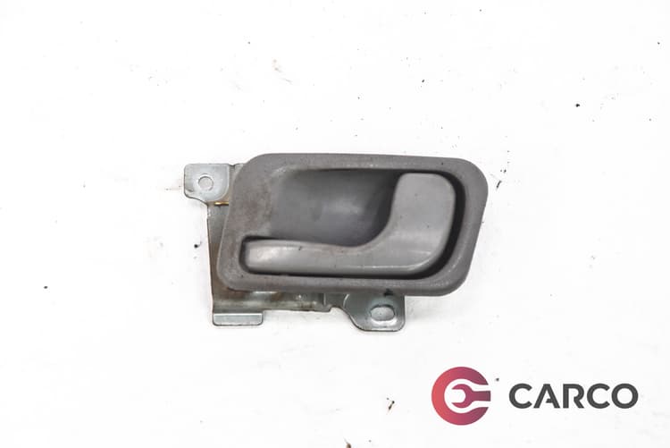 Вътрешна дръжка предна дясна за MITSUBISHI SPACE RUNNER (N1_W, N2_W) 1.8 4WD (N21W) (1991 - 1999)