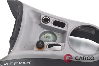 Конзола около скоростен лост за CITROEN C3 Pluriel (HB_) 1.4 (2003)