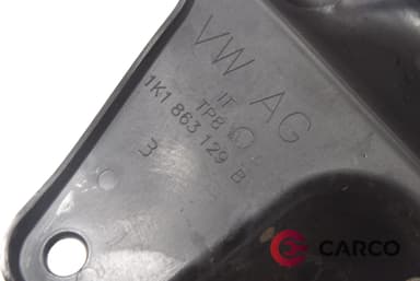 Интериорна лайсна 1K1 863 129 за VW GOLF V (1K1) 2.0 SDI (2003 - 2009)