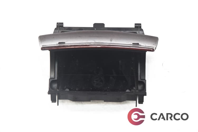 Пепелник за MERCEDES-BENZ C-CLASS седан (W203) C 220 CDI (203.006) (2000 - 2007)