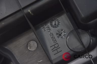 Интериорна лайсна дясна 64995 05020 за TOYOTA YARIS/VITZ (SCP9_, NSP9_, KSP9_, NCP9_, ZSP9_) 1.3 4WD (2005)