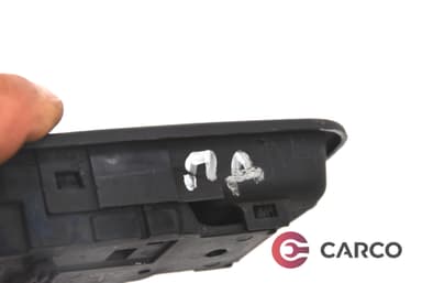 Вътрешна дръжка предна дясна за NISSAN PRIMERA (P10) 1.6 (1990 - 1996)