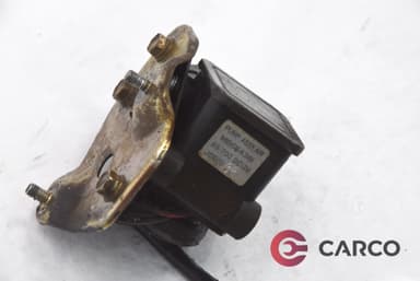 Вакуум помпа заклюване диференцила MB664381 за MITSUBISHI PAJERO II (V3_W, V2_W, V4_W, NH, NJ, NK, NL) 2.5 TDiC (V44W, V24W) (1990 - 1999)