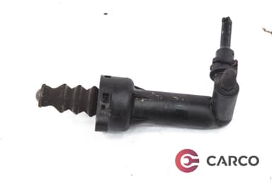 Долна помпа съединител за VW GOLF V (1K1) 1.4 16V (2003 - 2009)
