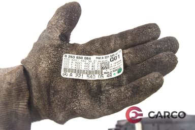 Километраж А 221 442 37 21 / 0 263 650 084 за MERCEDES-BENZ S-CLASS седан (W221) S 320 CDI 4-matic LONG  (221.080, 221.180) (2005 - 2013)