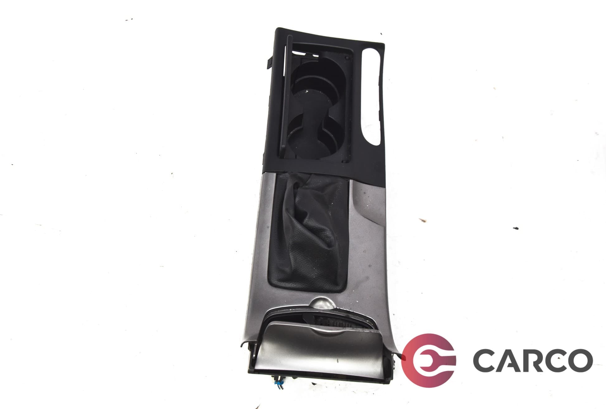 Конзола около скоростен лост за MAZDA 6 седан (GG) 1.8 (2002 - 2008)