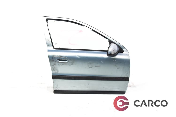 Врата предна дясна за VOLVO V70   (LV) 2.0 (1996 - 2000)