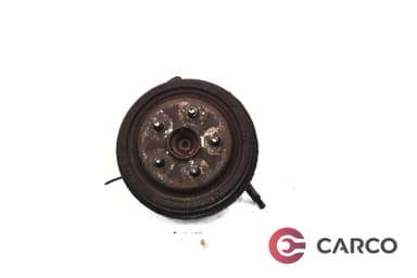 Спирачен барабан заден ляв за TOYOTA CAMRY седан (_V1_) 2.0 (1983 - 1988)