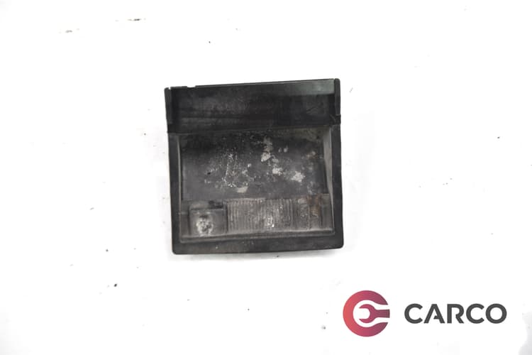 Пепелник за HYUNDAI TRAJET (FO) 2.0 CRDi (2000 - 2008)