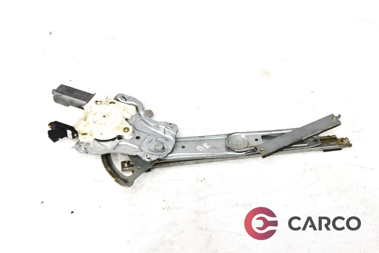 Машинка ел стъкло със стъклоповдигач преден десен за TOYOTA COROLLA (CDE12_, ZZE12_, NDE12_, ZDE12_) 1.4 VVT-i (2001 - 2007)