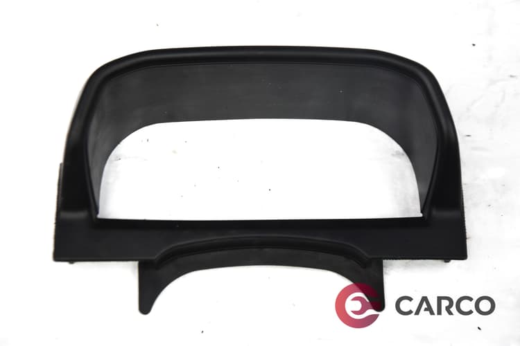 Конзола около километраж за MITSUBISHI PAJERO PININ (H6_W, H7_W, QA) 2.0 GDI (H67W, H77W) (1999 - 2007)