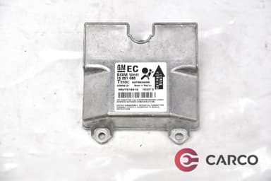 AIRBAG сензор 13251080 за OPEL ASTRA H комби (L35) 1.6 (2004)