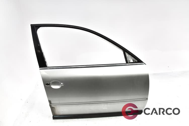 Врата предна дясна за VW PASSAT седан (3B3) 1.9 TDI (2000 - 2005)