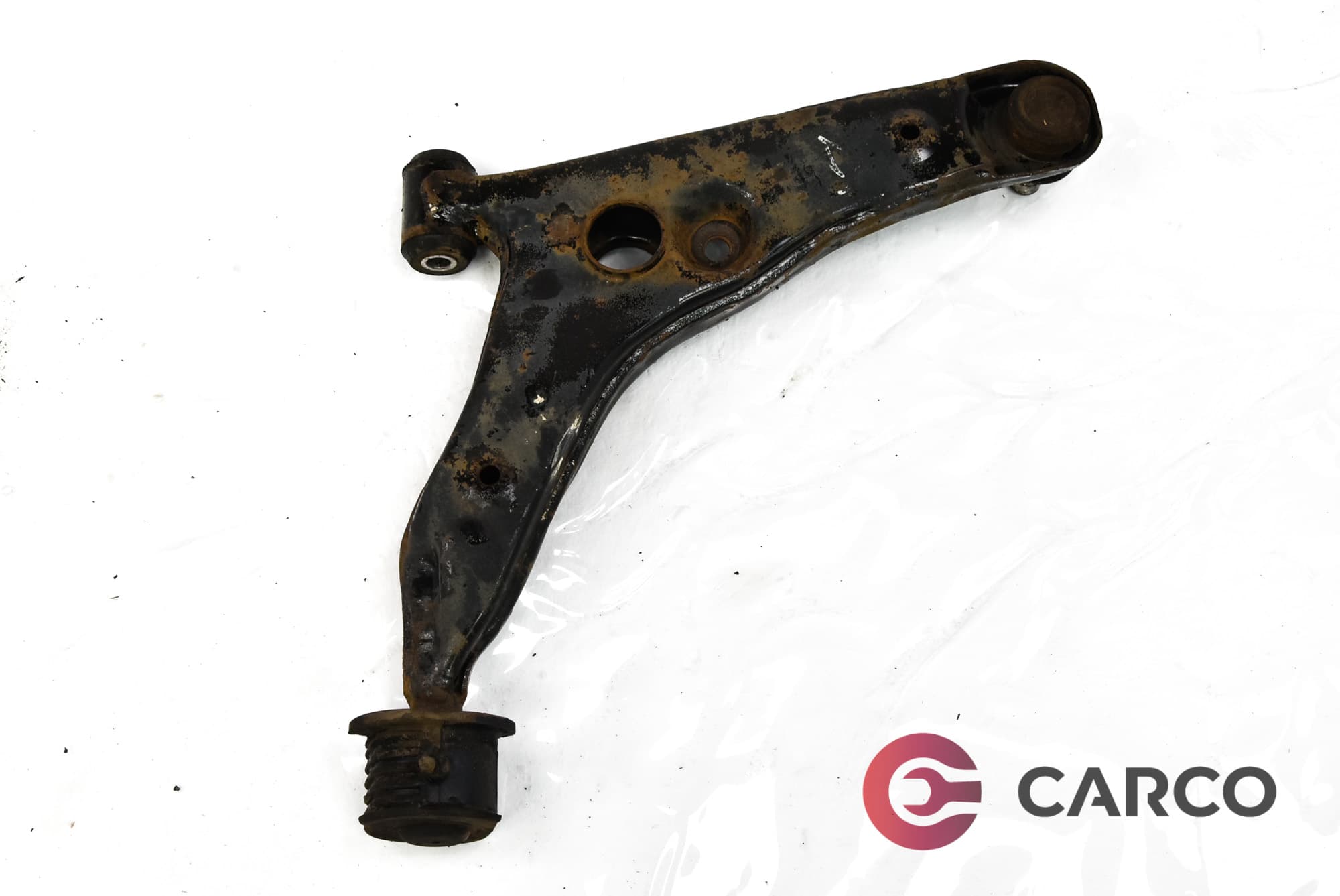 Носач преден ляв за MITSUBISHI CARISMA (DA_) 1.8 16V GDI (DA2A) (1995 - 2006)