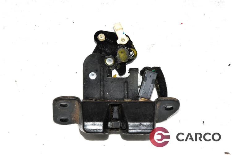 Брава заден капак за HYUNDAI TUCSON (JM) 2.0 CRDi на всичките колела (2004 - 2010)