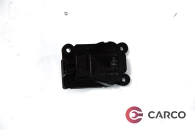 Моторче клапа парно 3M5H-19E616-AB за FORD FOCUS III седан 1.6 TDCi (2010)