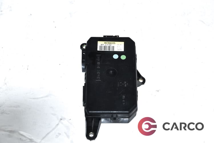 Модул врата предна дясна 46784225 за FIAT STILO (192) 2.4 20V (192_XD1A) (2001 - 2010)