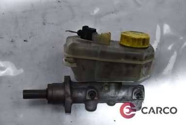 Спирачна помпа с казанче за SEAT CORDOBA седан (6L2) 1.4 16V (2002 - 2009)
