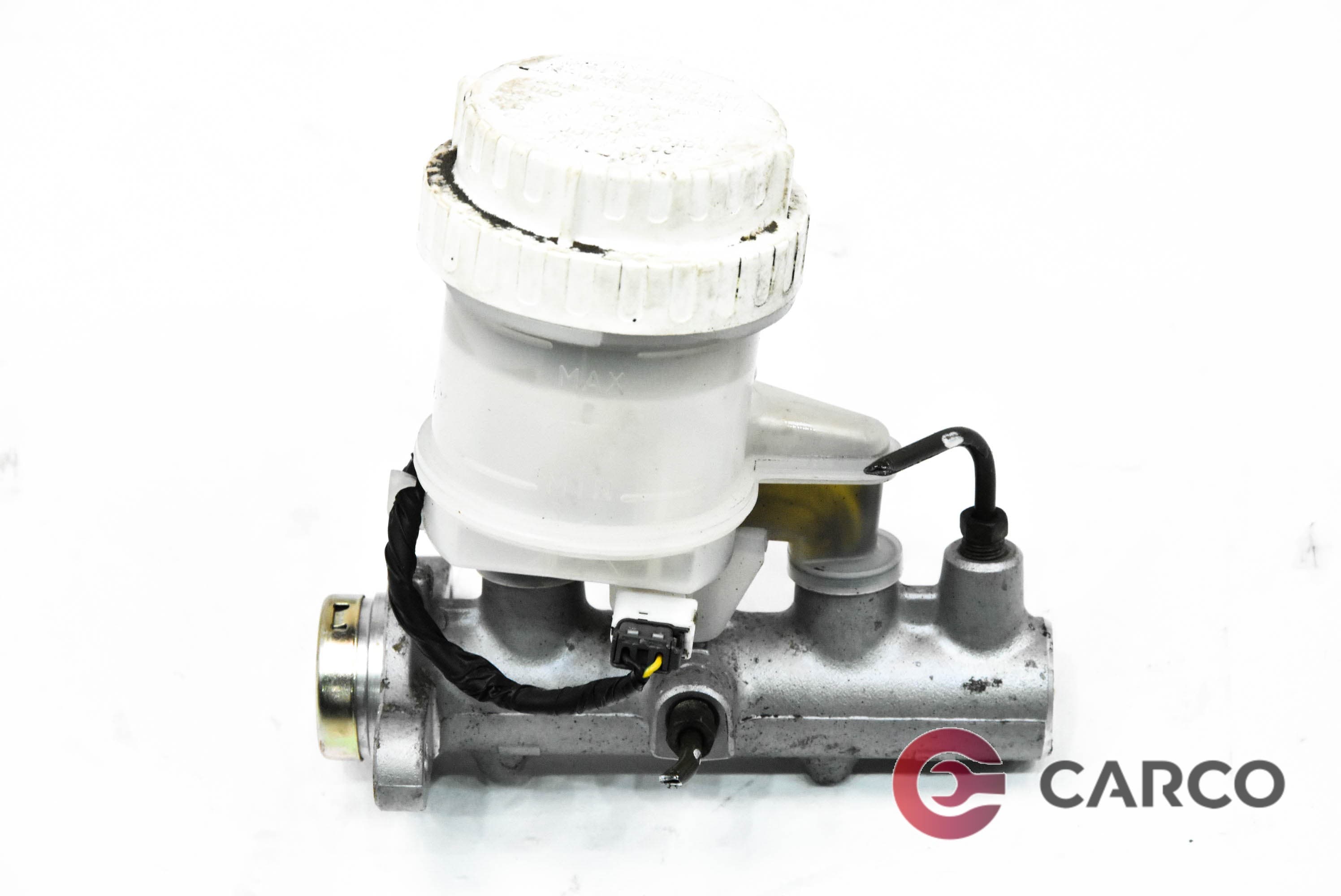 Спирачна помпа с казанче за MITSUBISHI GALANT VI седан (EA_) 2.0 (EA2A) (1996 - 2004)