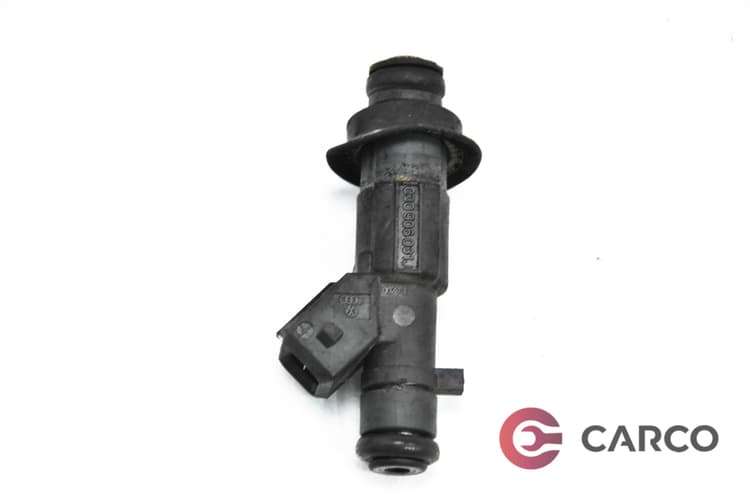 Дюза бензин 030906031 за VW POLO (6N2) 1.0 (1999 - 2001)