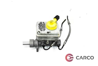 Спирачна помпа с казанче за VW BORA седан (1J2) 2.3 V5 4motion (1998 - 2005)