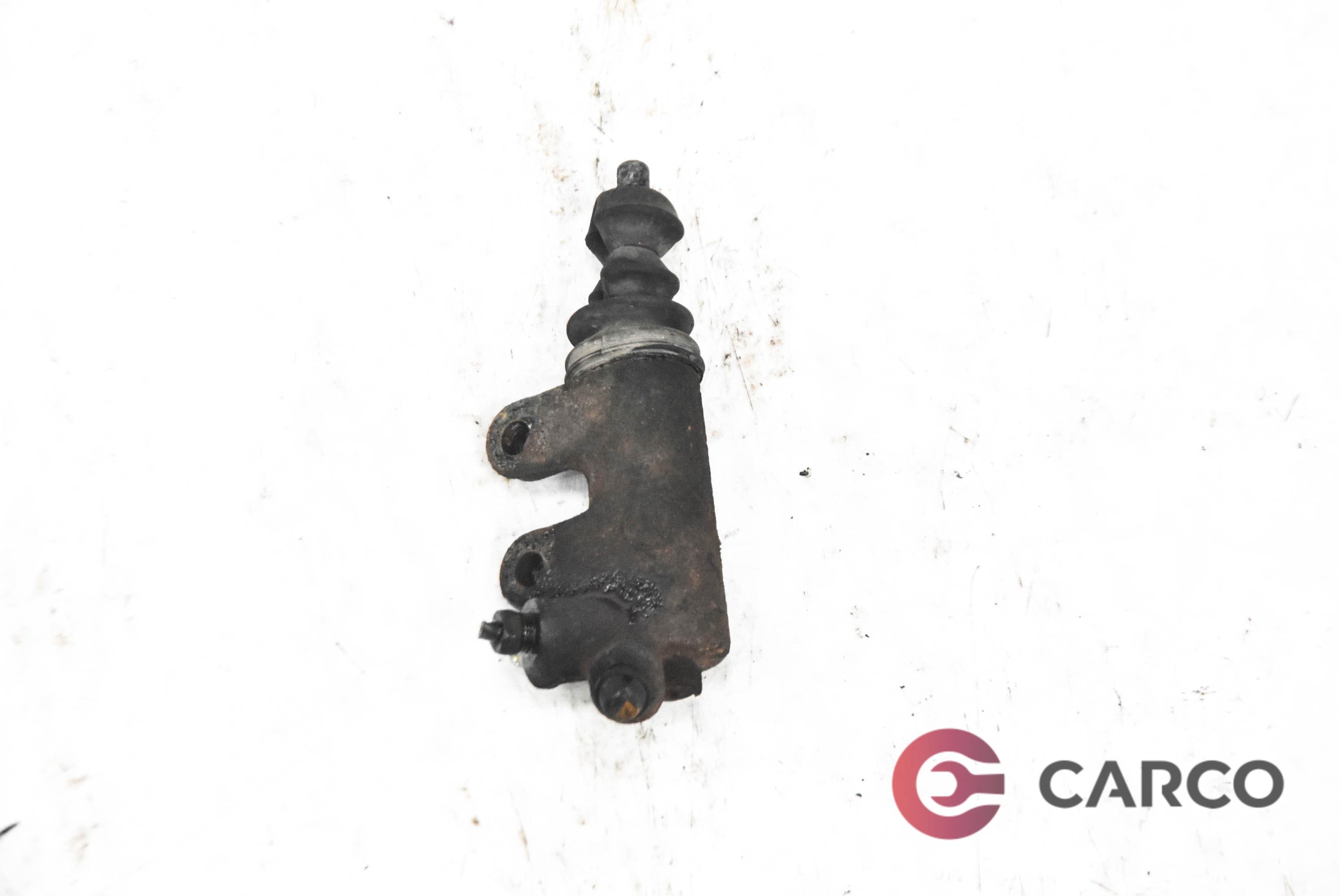 Долна помпа съединител за TOYOTA COROLLA седан (_E12) 1.4L 16V (2001 - 2006)