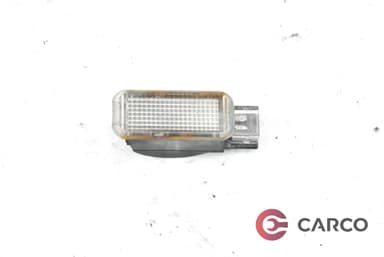 Плафон за VW PASSAT Variant (3B5) 2.8 V6 Syncro/4motion (1997 - 2001)