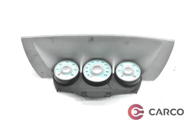 Километраж за CITROEN C8 (EA_, EB_) 2.2 HDi (2002)