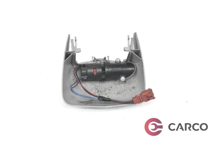 Сензор температура 8200205642 за RENAULT MEGANE CC (EZ0/1_) 2.0 CVT (EZ0G, EZ1E, EZ1P) (2002)