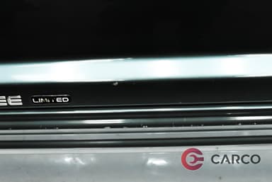 Врата предна лява за JEEP GRAND CHEROKEE Mk II (WJ, WG) 4.0 4x4 (1998 - 2005)