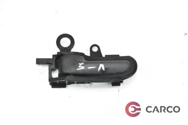 Вътрешна дръжка задна лява за TOYOTA YARIS  (SCP1_, NLP1_, NCP1_) 1.0 16V (1999 - 2005)