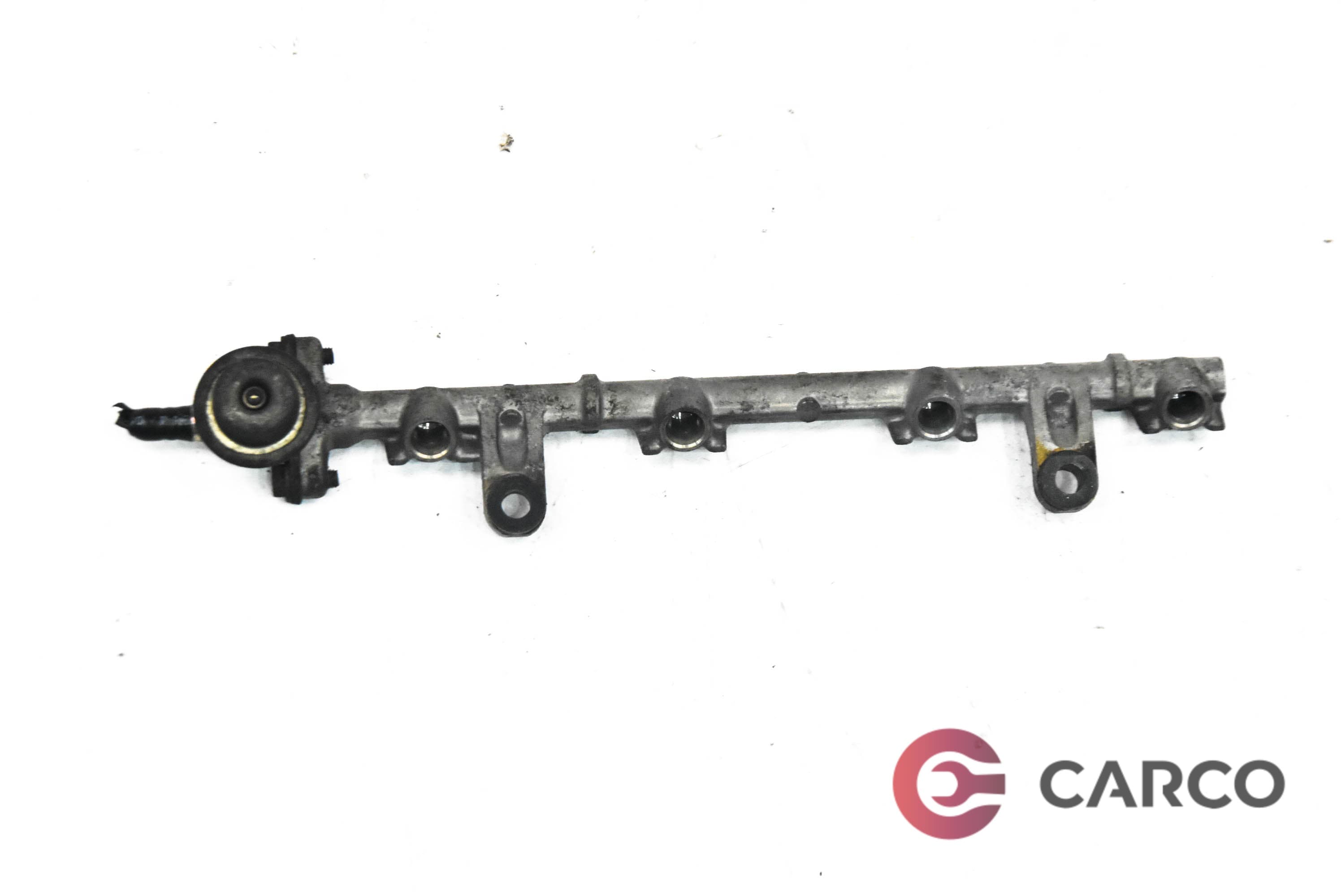 Горивна рейка за TOYOTA YARIS  (SCP1_, NLP1_, NCP1_) 1.0 16V (1999 - 2005)