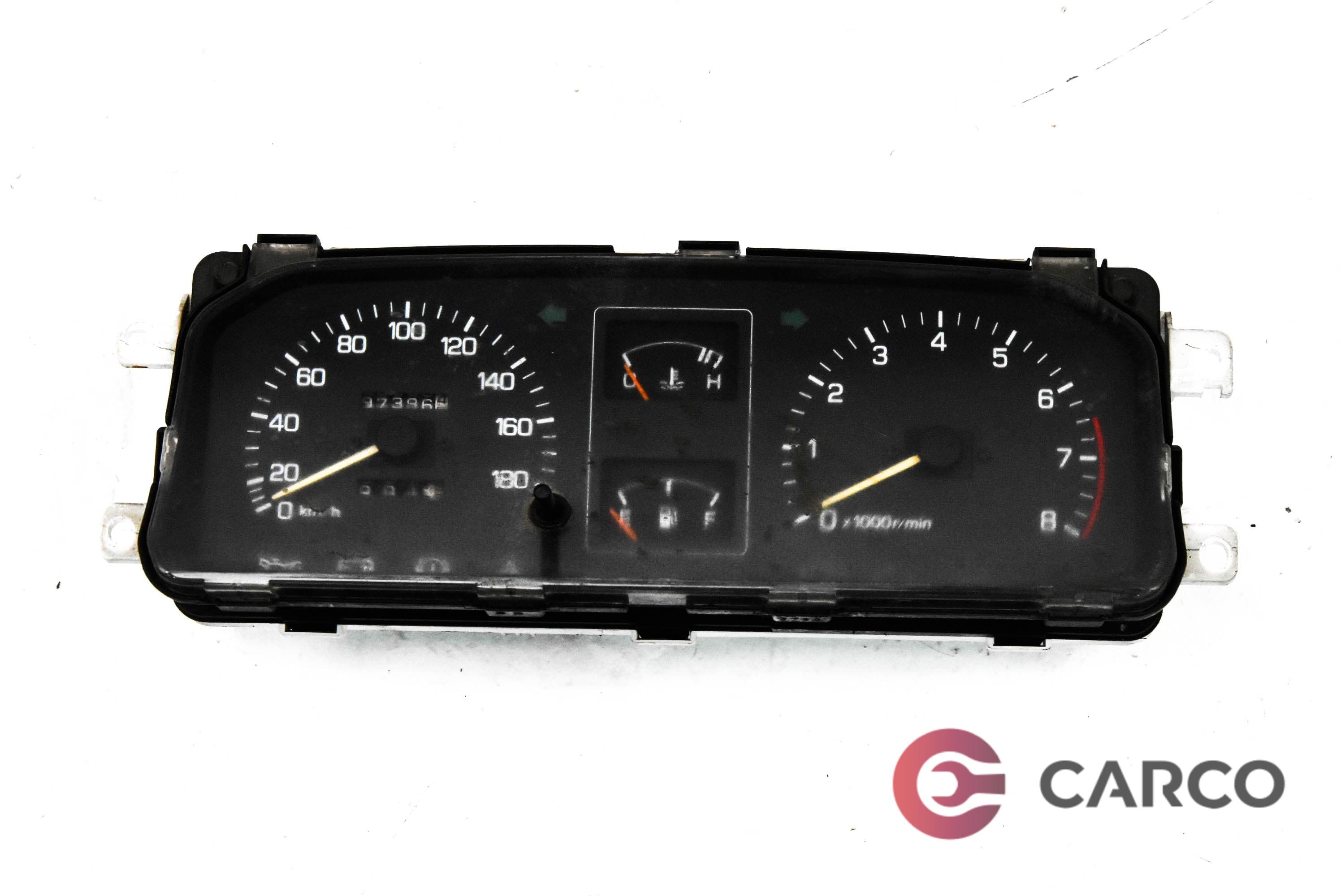 Километраж за DAIHATSU FEROZA Hard Top (F300) 1.6 i 16V 4x4 (1988 - 1999)