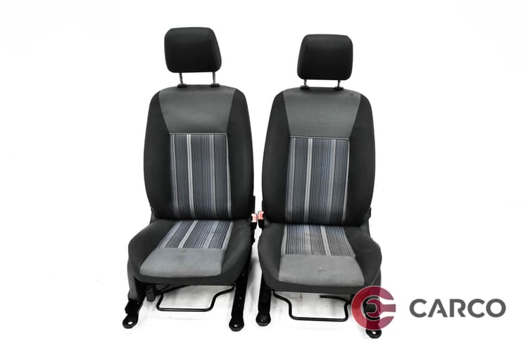 Седалки предни за FORD FIESTA VI 1.25 (2008)