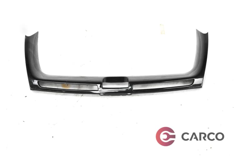 Интериорна лайсна около индикатори дисплей за CITROEN C4 Picasso I Facelift 2.0 HDi (2007 - 2013)