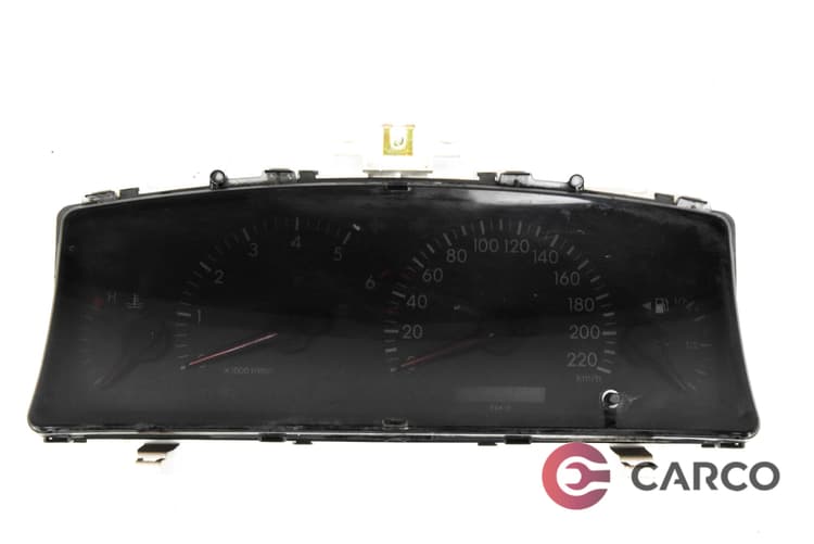 Километраж за TOYOTA COROLLA Combi (_E12J_, _E12T_) 1.4 D4-D (2001 - 2007)