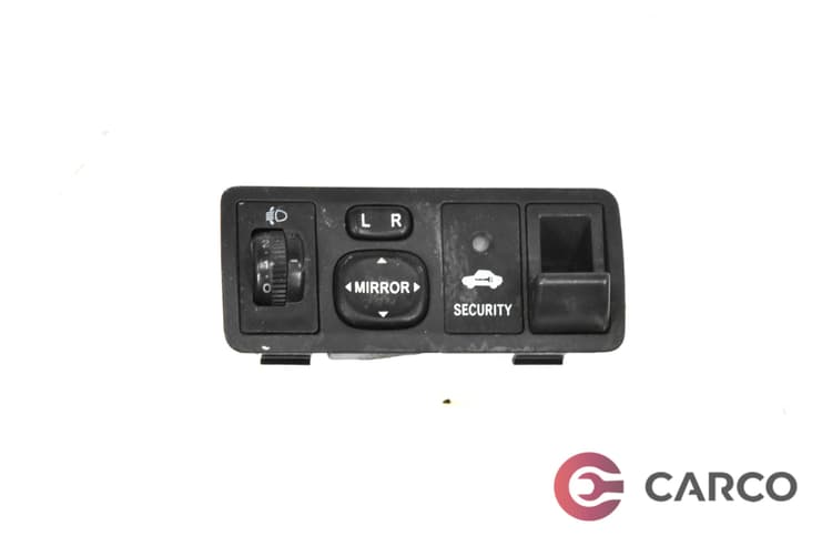 Панел копчета за TOYOTA COROLLA Combi (_E12J_, _E12T_) 1.4 D4-D (2001 - 2007)