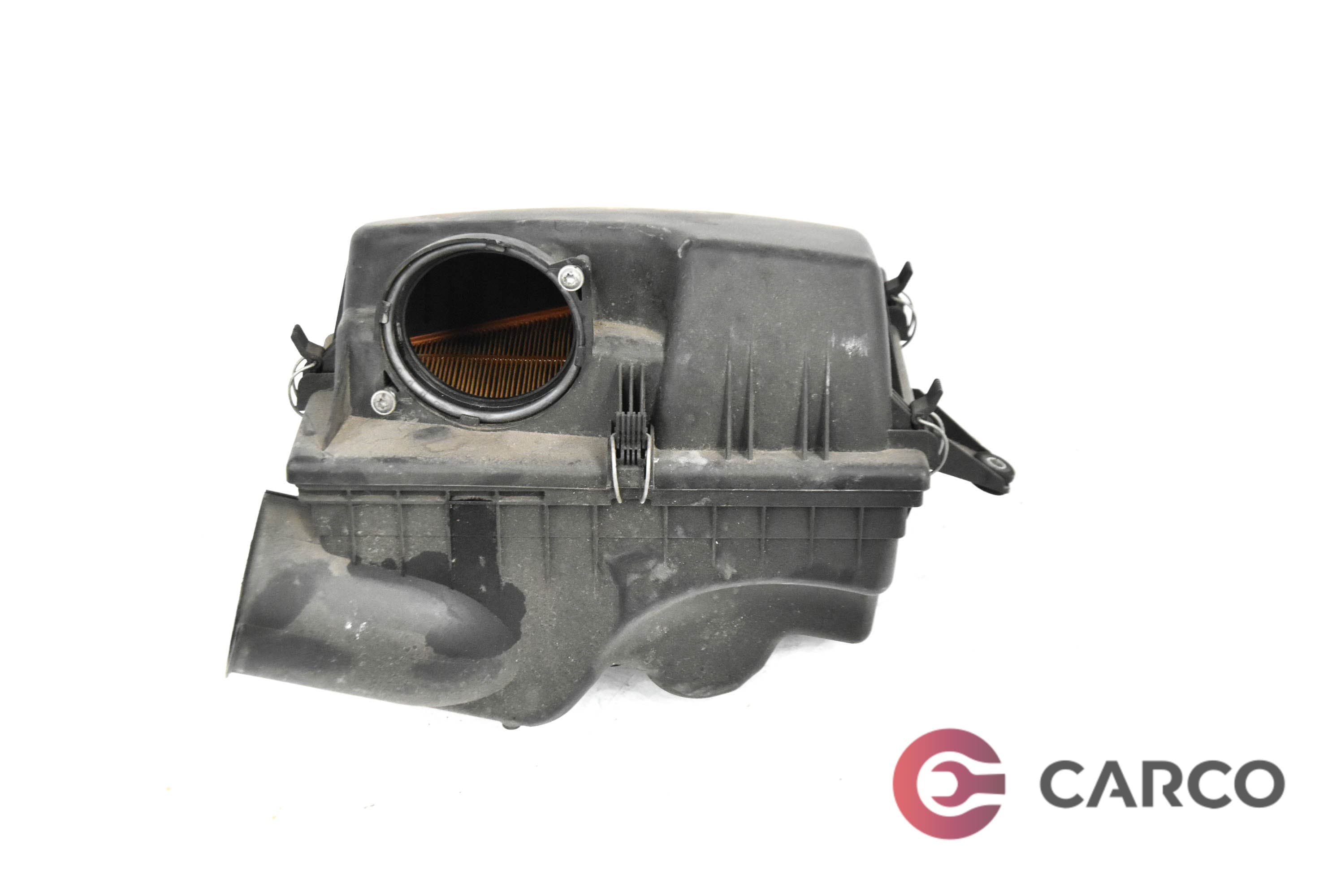 Кутия въздушен филтър 1371779241604 за BMW 5 седан (E60) 520 d (2003 - 2010)