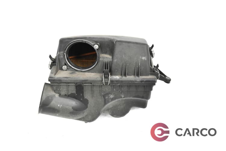 Кутия въздушен филтър 1371779241604 за BMW 5 седан (E60) 520 d (2003 - 2010)