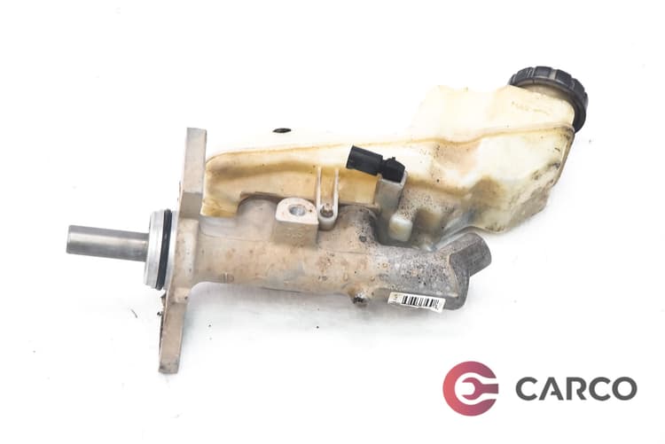 Спирачна помпа с казанче за TOYOTA COROLLA (CDE12_, ZZE12_, NDE12_, ZDE12_) 1.4 D (2001 - 2007)