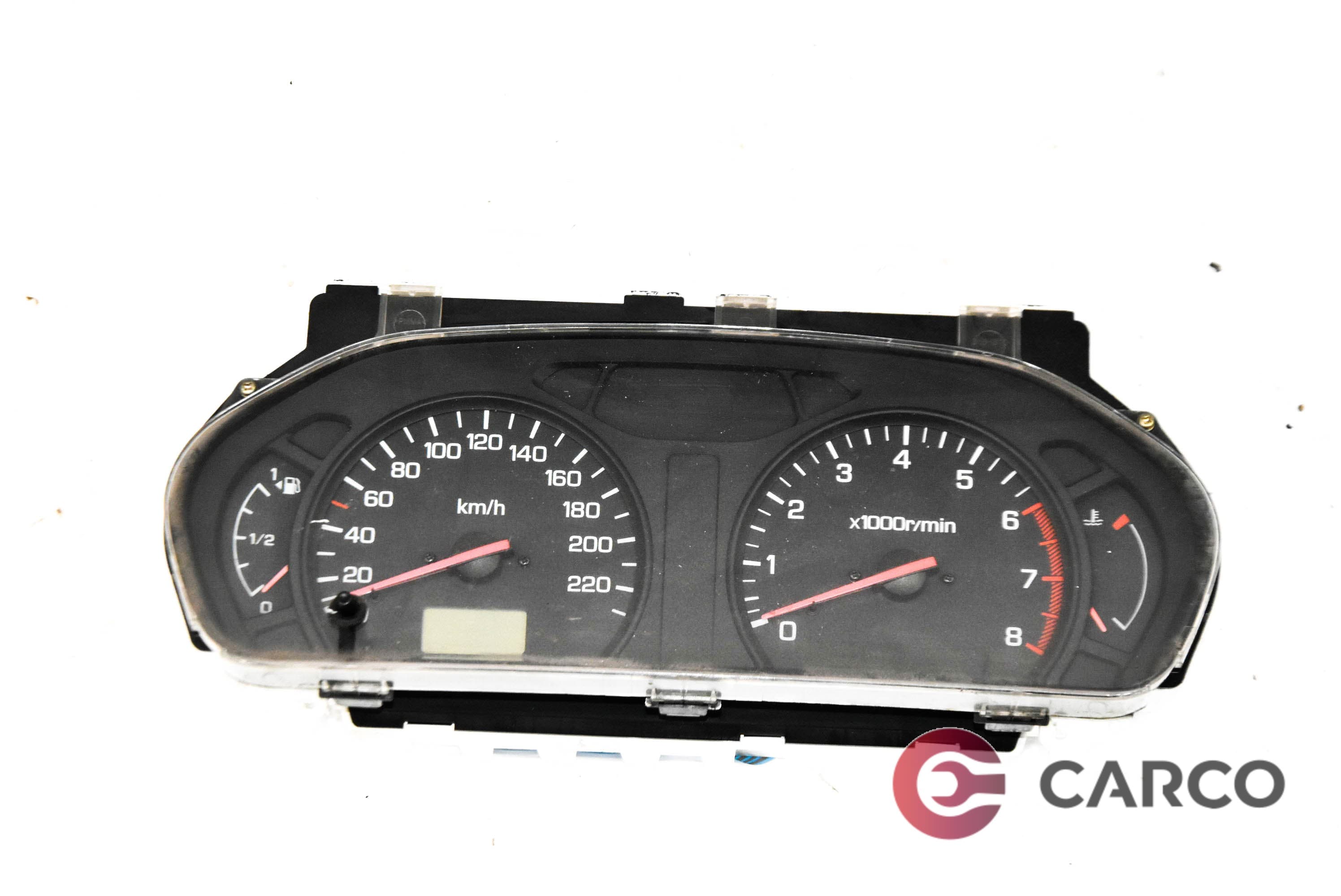 Километраж за MITSUBISHI SPACE RUNNER (N6_W) 2.4 GDI (1999 - 2002)