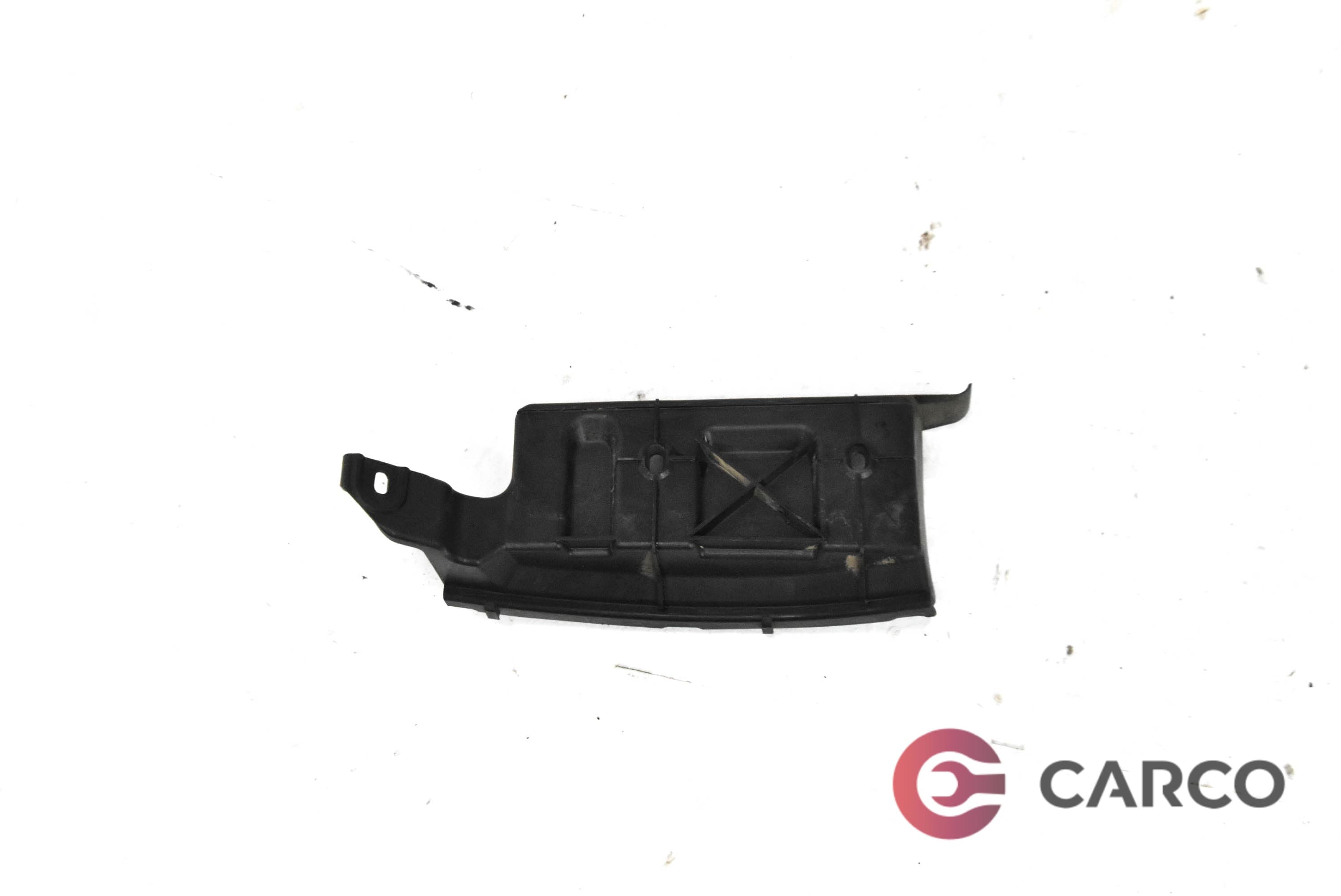 Основа задна броня дясна 4F5807898A за AUDI A6 седан (4F2, C6) 2.0 TDI (2004 - 2011)